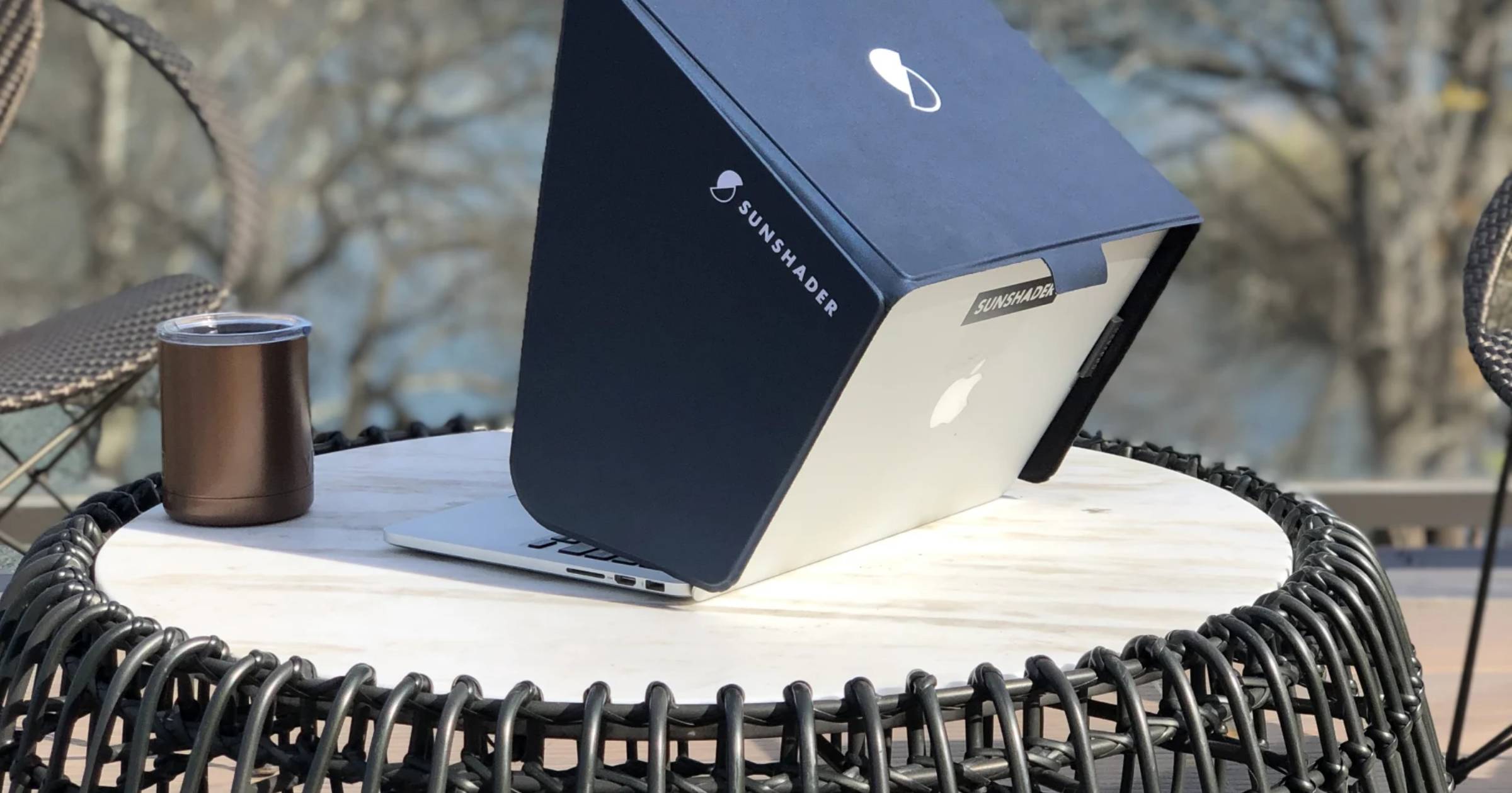 Laptop In Sunshade Gadget